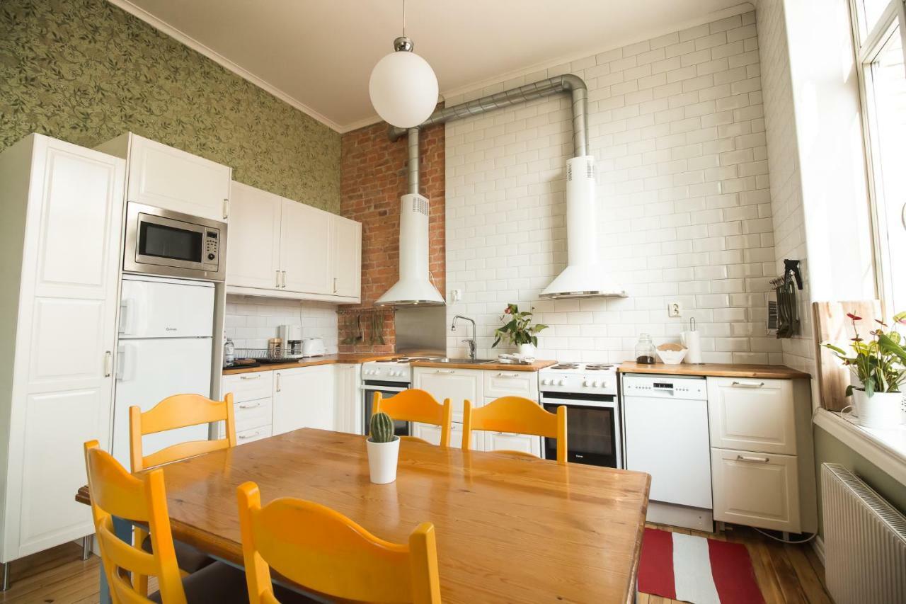 Lysekil City Rooms & Suites Extérieur photo